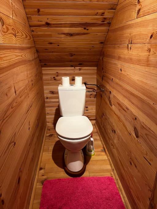 Gite A La Ferme Au Coeur De L'Auvergne Saint-Hippolyte  외부 사진